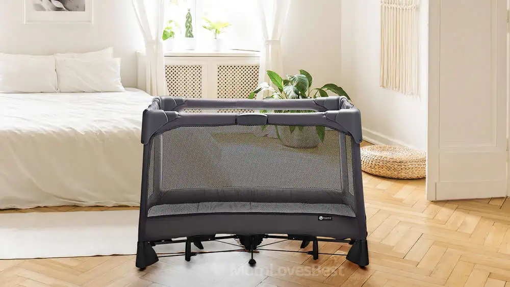 Photo of the 4Moms Breeze Go Travel Crib